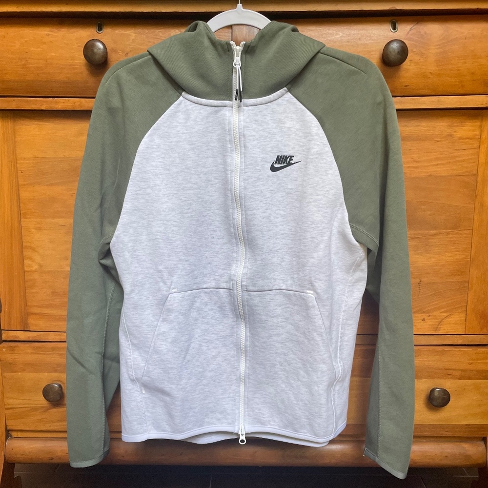 Nike Mens Tech Fleece Hoodie Full Zip - Size S